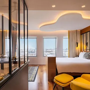 Renaissance Republique & Hotel Paris